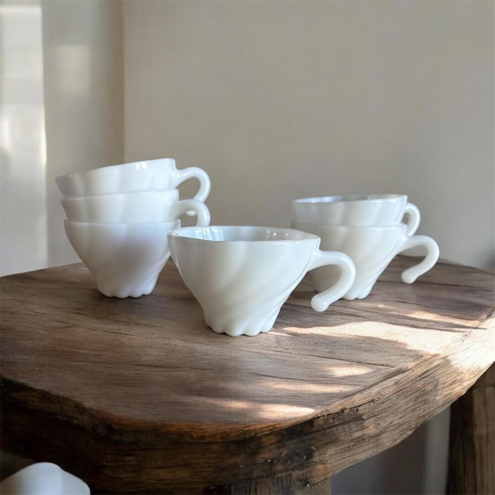 VTG White Milk Glass Swirl Punch Cups Set Of 6 With Handles MCM Cottagecore